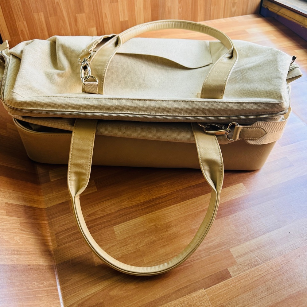BEIS beige big travel bag - Picture 2 of 16